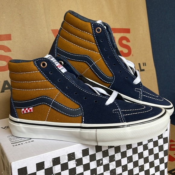Vans Reynolds’s Navy/Golden Brown WMNS - Picture 6 of 16